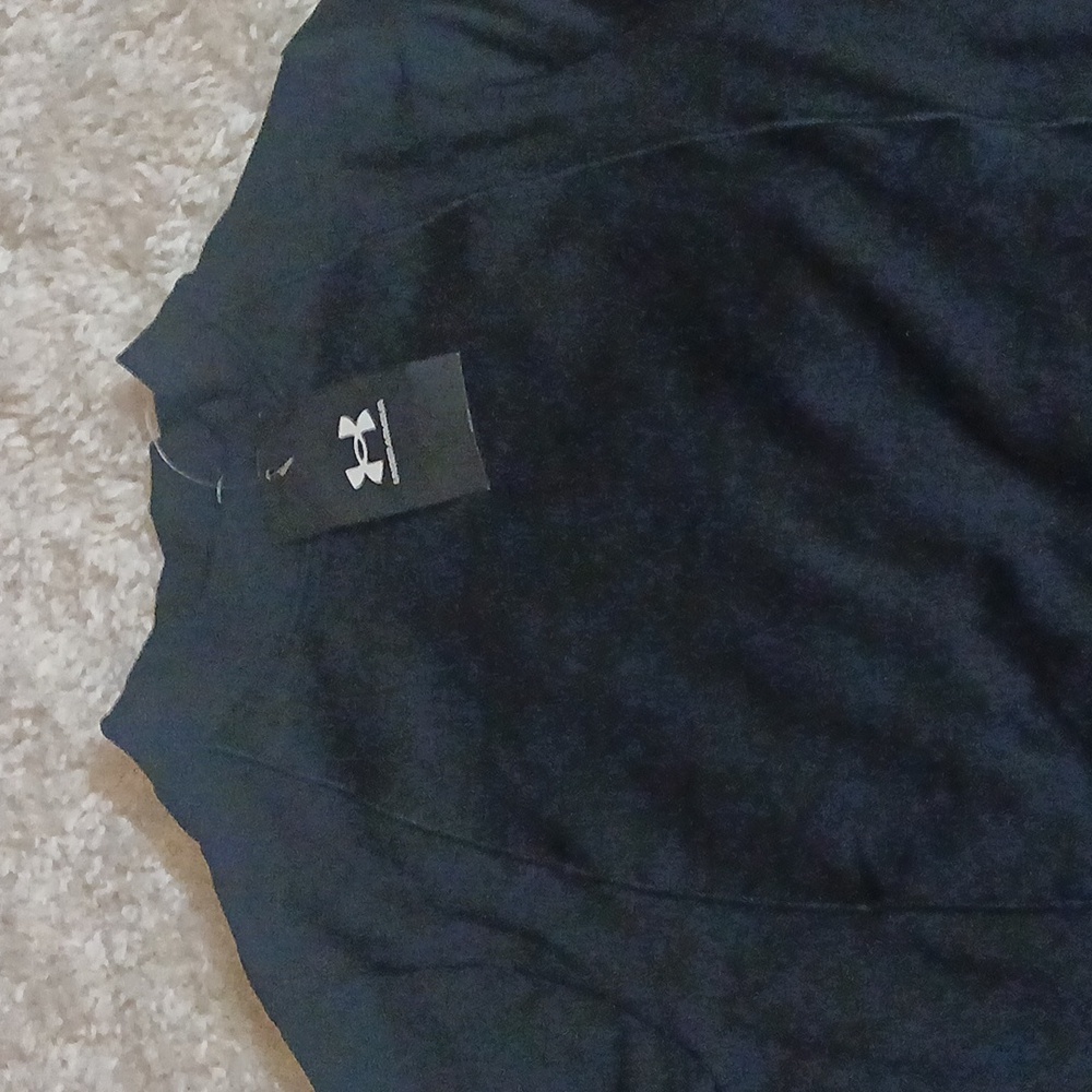 NWT UNDER ARMOUR FITTED MOCK NECK TOP - Picture 3 of 9
